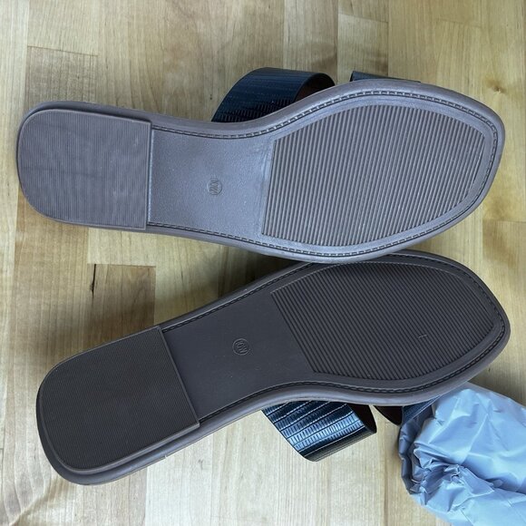 Evans Slide Sandal Riley Embossed Black Flat Studded Shoes Size 10 WIDE NEW - Picture 8 of 10